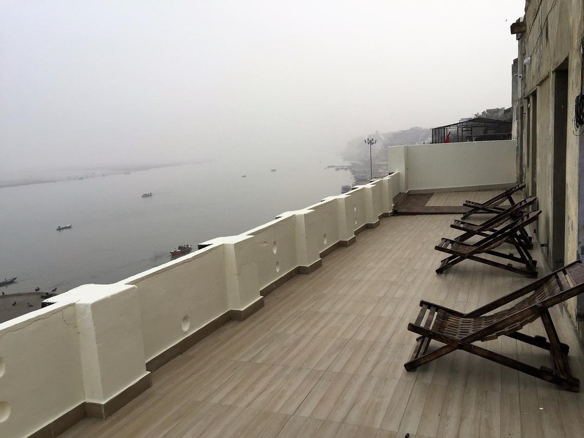 Inn Dwivedi Sri Omkar Palace